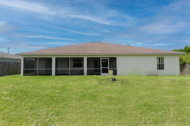 1218 SW Santiago Avenue, Port St. Lucie, FL 34953