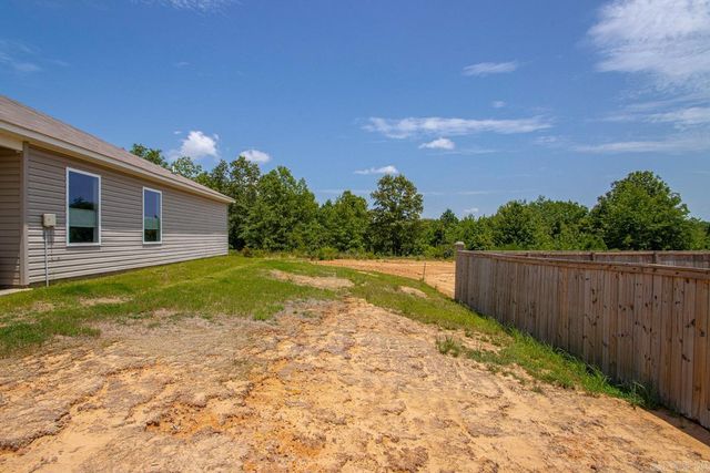 8001 White Spruce Trail, Bauxite, AR 72011