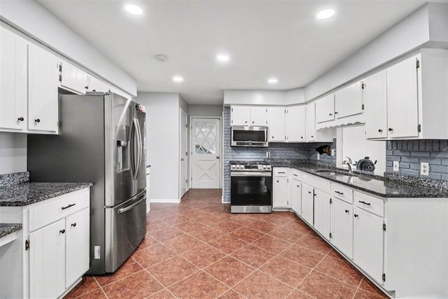 11329 Crowe Road, Milan, MI 48160