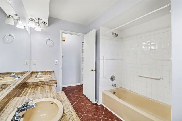 11329 Crowe Road, Milan, MI 48160