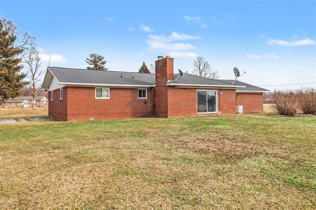 11329 Crowe Road, Milan, MI 48160