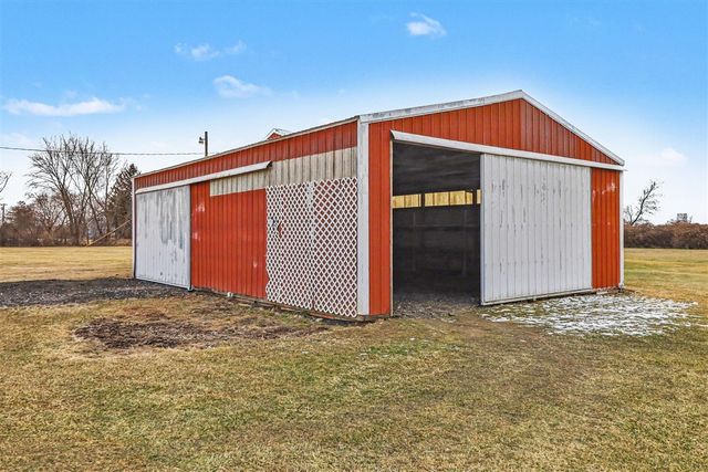 11329 Crowe Road, Milan, MI 48160