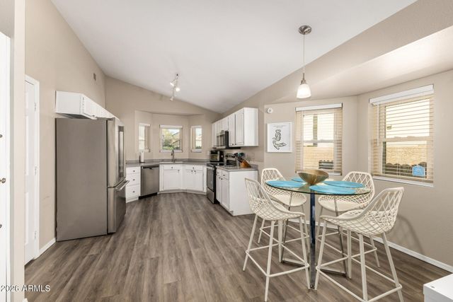 18625 N 15TH Place, Phoenix, AZ 85024