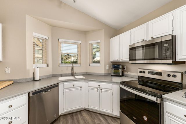 18625 N 15TH Place, Phoenix, AZ 85024