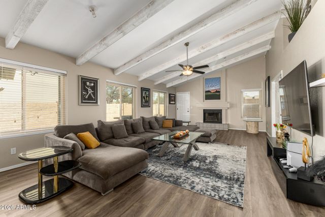 18625 N 15TH Place, Phoenix, AZ 85024