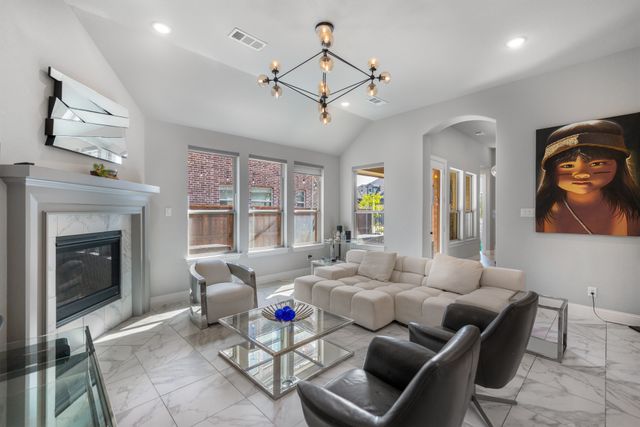 4622 Copper Mountain Trail, Arlington, TX 76005
