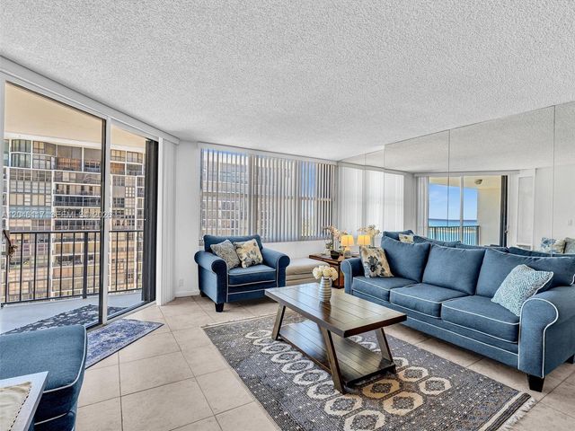 1901 Brickell Avenue B1203, Miami, FL 33129