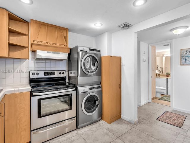 1901 Brickell Avenue B1203, Miami, FL 33129