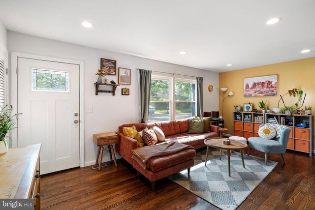 501 WINDSOR ST, Forked River, NJ 08731