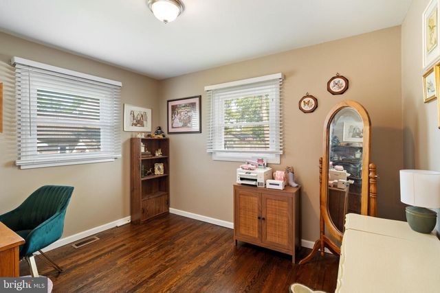 501 WINDSOR ST, Forked River, NJ 08731