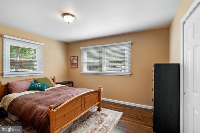 501 WINDSOR ST, Forked River, NJ 08731