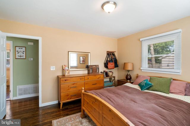 501 WINDSOR ST, Forked River, NJ 08731