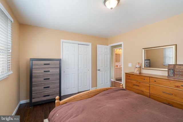 501 WINDSOR ST, Forked River, NJ 08731