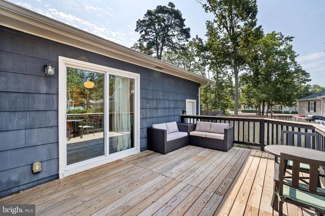 501 WINDSOR ST, Forked River, NJ 08731