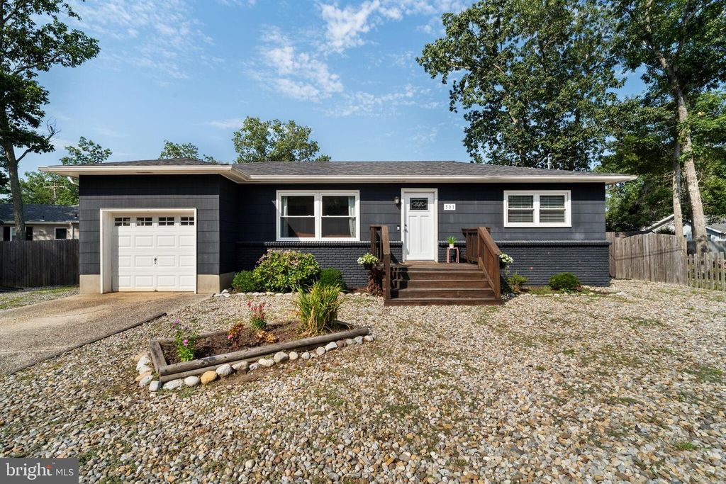 501 WINDSOR ST, Forked River, NJ 08731