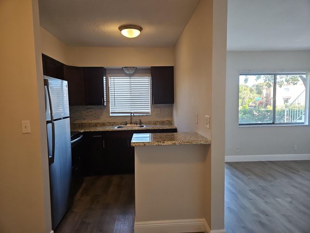 480 W Camino Real 22, Boca Raton, FL 33432