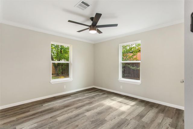 904 Westview CIR, Caldwell, TX 77836