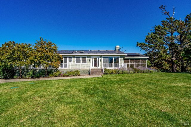 1790 Warm Springs Rd, Glen Ellen, CA 95442