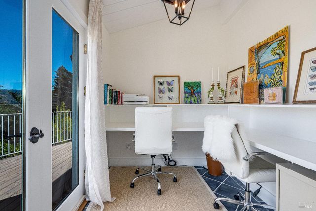 1790 Warm Springs Rd, Glen Ellen, CA 95442