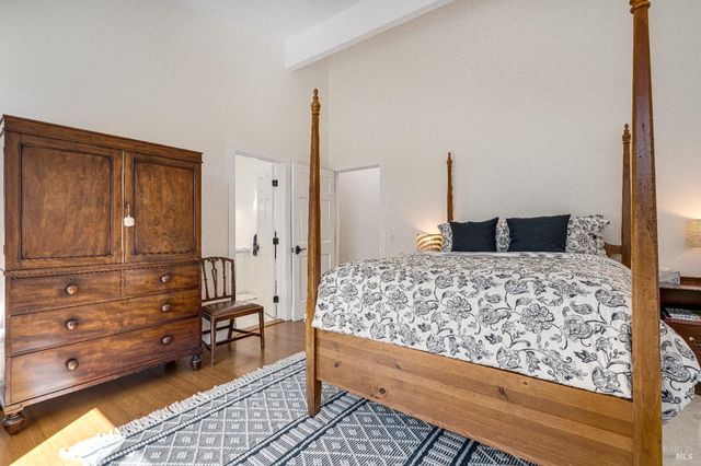 1790 Warm Springs Rd, Glen Ellen, CA 95442