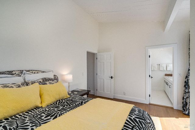 1790 Warm Springs Rd, Glen Ellen, CA 95442