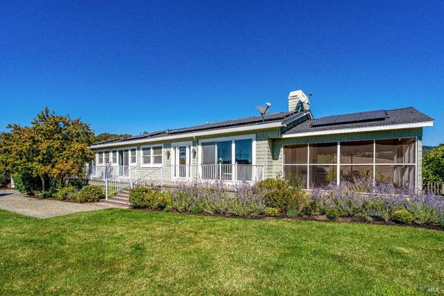 1790 Warm Springs Rd, Glen Ellen, CA 95442