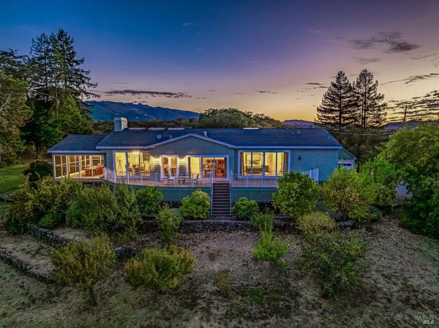 1790 Warm Springs Rd, Glen Ellen, CA 95442