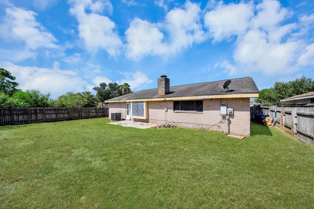 9502 Spiralwood Lane, Houston, TX 77086