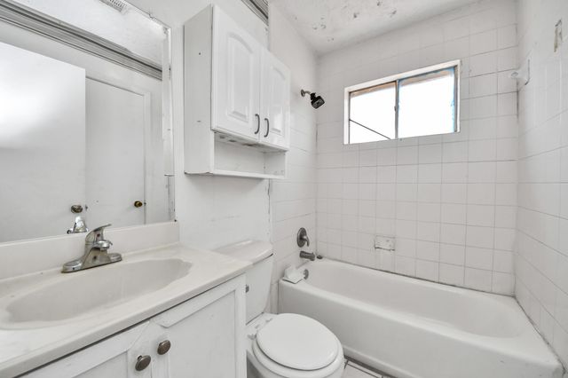 9502 Spiralwood Lane, Houston, TX 77086