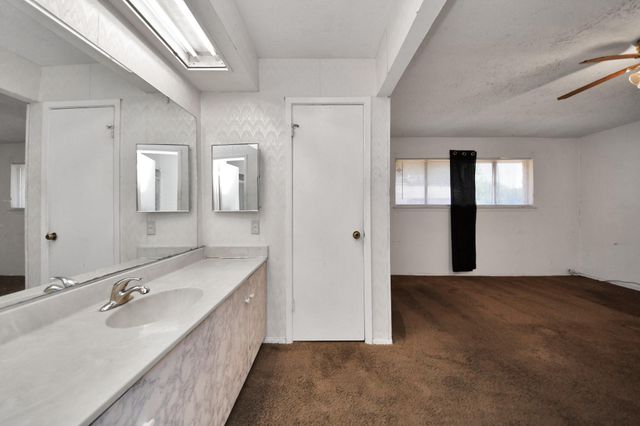9502 Spiralwood Lane, Houston, TX 77086