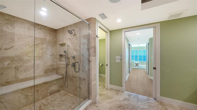 2410 HARBOURSIDE DRIVE 142, Longboat Key, FL 34228