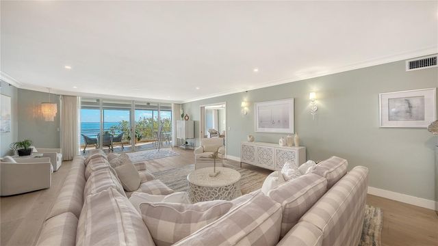 2410 HARBOURSIDE DRIVE 142, Longboat Key, FL 34228