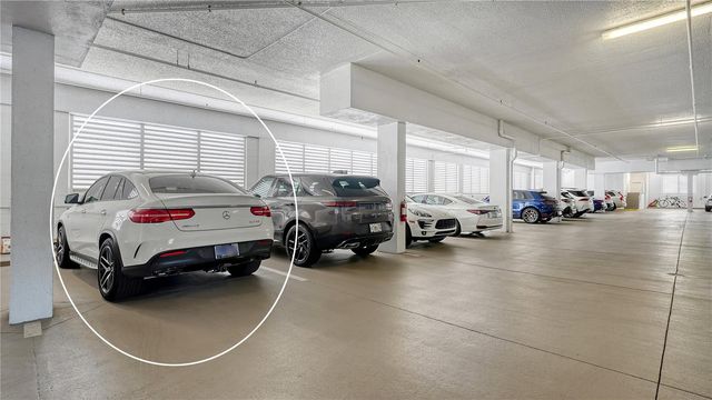 2410 HARBOURSIDE DRIVE 142, Longboat Key, FL 34228