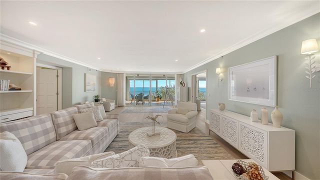 2410 HARBOURSIDE DRIVE 142, Longboat Key, FL 34228