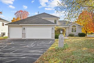 1402 6th Avenue N, Sartell, MN 56377