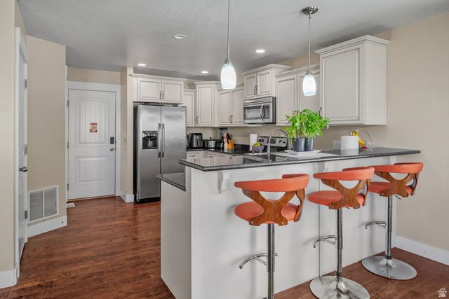 1687 E DOWNWATER ST, Eagle Mountain, UT 84005