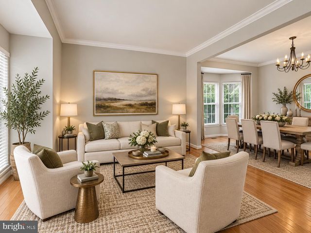 5641 EPPES ISLAND PL, Manassas, VA 20112