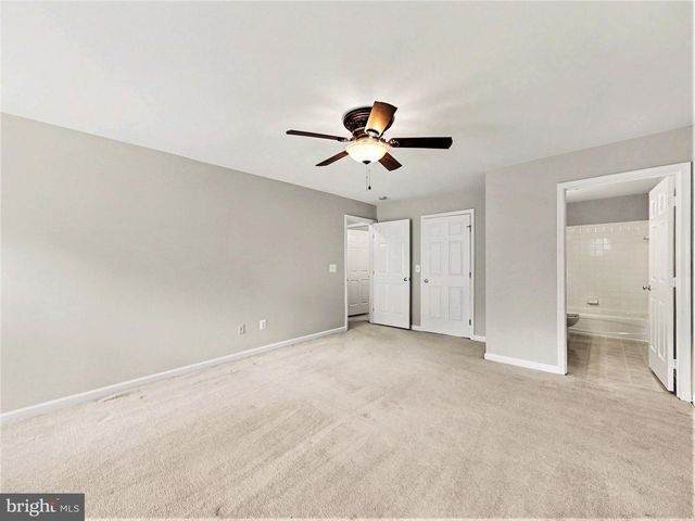 5641 EPPES ISLAND PL, Manassas, VA 20112
