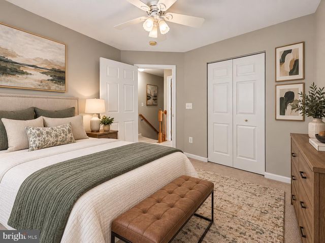 5641 EPPES ISLAND PL, Manassas, VA 20112