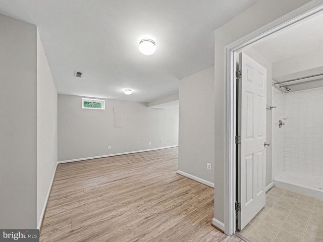 5641 EPPES ISLAND PL, Manassas, VA 20112