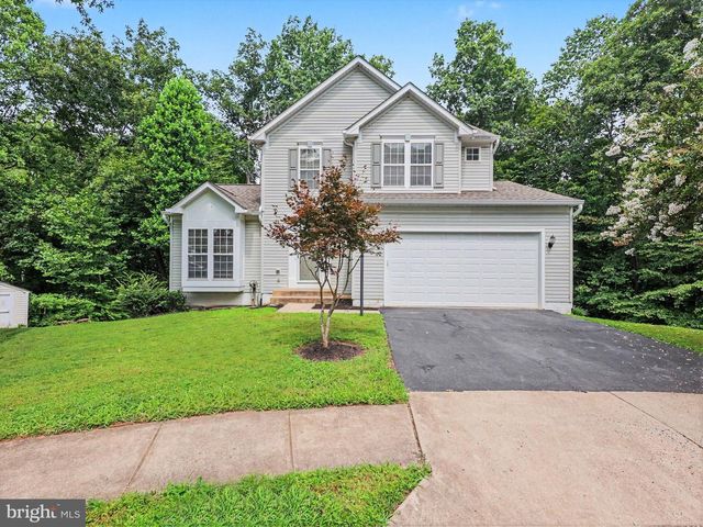 5641 EPPES ISLAND PL, Manassas, VA 20112