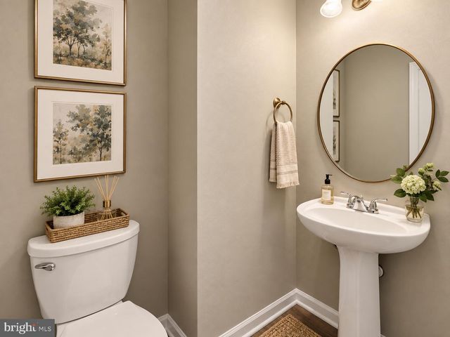 5641 EPPES ISLAND PL, Manassas, VA 20112