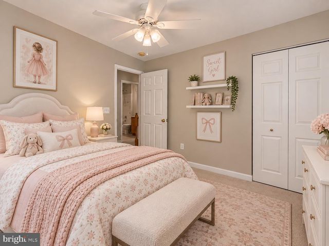 5641 EPPES ISLAND PL, Manassas, VA 20112