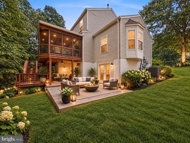 5641 EPPES ISLAND PL, Manassas, VA 20112