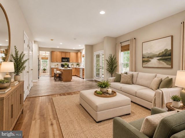 5641 EPPES ISLAND PL, Manassas, VA 20112