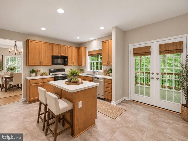 5641 EPPES ISLAND PL, Manassas, VA 20112