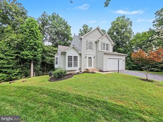 5641 EPPES ISLAND PL, Manassas, VA 20112