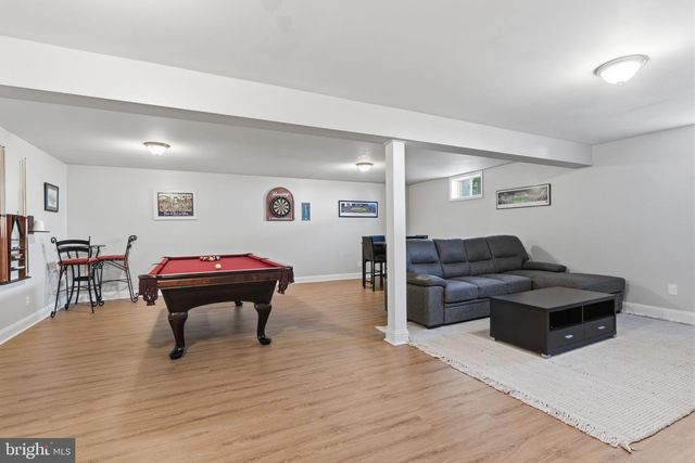 812 LONGWOOD AVE, Cherry Hill, NJ 08002