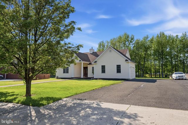 812 LONGWOOD AVE, Cherry Hill, NJ 08002