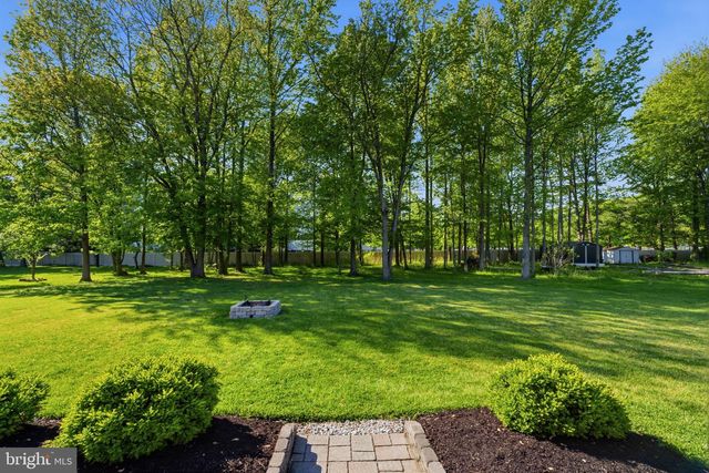 812 LONGWOOD AVE, Cherry Hill, NJ 08002